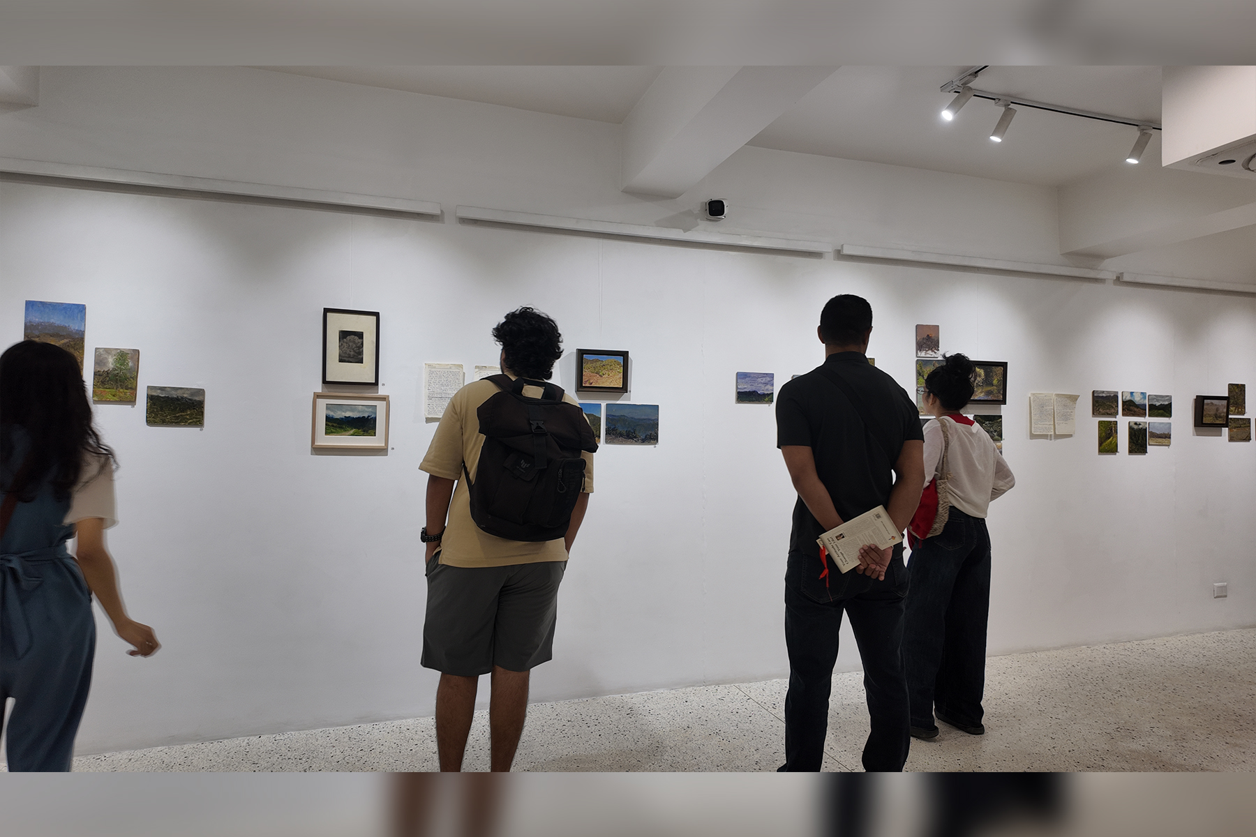 "एक हुल बतास / A Wind Song," Sanod Maharjan's solo exhibition at Takpa Gallery.Exhibition Date: 18 July – 15 August 2026 
Photo credit: @tsedorje
Parampara Media and Research Center Pvt.Ltd
khojpatra.com
english.khojpatra.com