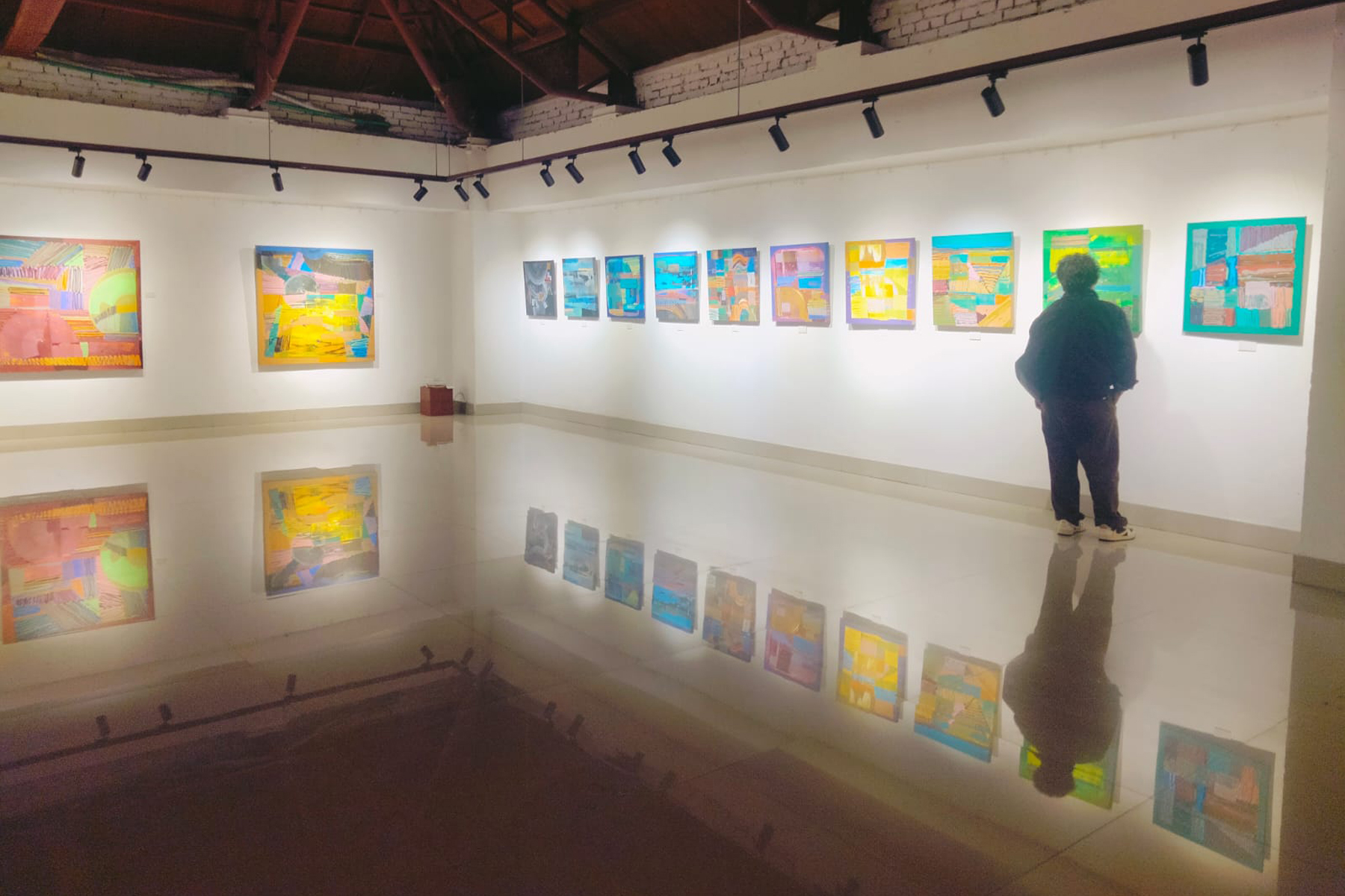 Dialogue and Perception, by Sagar Manandhar, A Solo exhibition which will be on display till 10 August, 2026,at The Kala Salon, 6th floor of Chhaya Center, Thamel. Parampara Media and Research Center Pvt.Ltd. khojpatra.com english.khojpatra.com